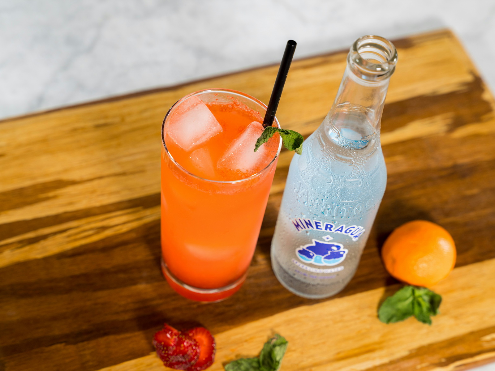 mineragua-sparkling-water-N7nox9PoUKY-unsplash_resize